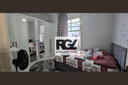 21_photo/94ce024093.aafc750051720c32-ATLAS-dfbcda12-988c-4dda-8a03-4051f7d1d028.jpg de casa à venda com 2 quartos, 90m² em Ponta da Praia, Santos