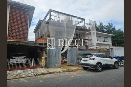 2_photo/94ce0240f5.9fde2b1beaf38236-ATLAS-be3e3ffb-6123-4e6b-996f-65ea2aca5c15.jpg de casa à venda com 3 quartos, 209m² em Ponta da Praia, Santos