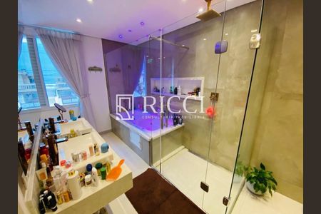 8_photo/94ce02412f.4cea1a0b3f6bbd2f-ATLAS-21b8bfe1-2cce-469e-9022-a6c1504fa618.jpg de casa à venda com 3 quartos, 288m² em Aparecida, Santos