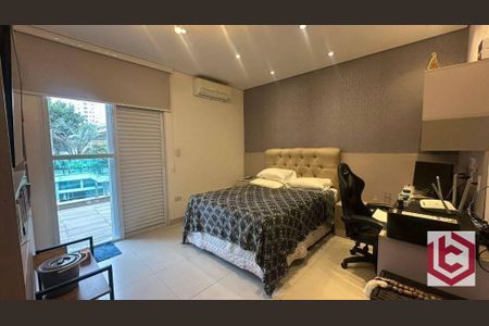 3_photo/94ce02412f.4cea1a0b3f6bbd2f-ATLAS-aca61250-7c01-44e2-a77a-598a987e2fa5.jpg de casa à venda com 3 quartos, 288m² em Aparecida, Santos