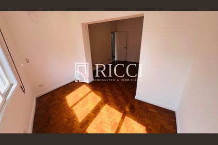 23_photo/94ce024163.83ef9f3e46712646-ATLAS-64fcdc79-1f4a-48a0-b2e0-2617618d3a72.jpg de apartamento à venda com 3 quartos, 165m² em Ponta da Praia, Santos