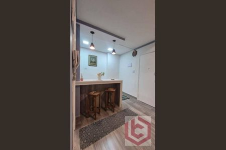 5_photo/94ce0243e5.dba41fcbc4d27638-ATLAS-7e7ea9ef-dd77-4a4b-80c1-b8ff2f11987a.jpg de apartamento à venda com 1 quarto, 33m² em Aparecida, Santos