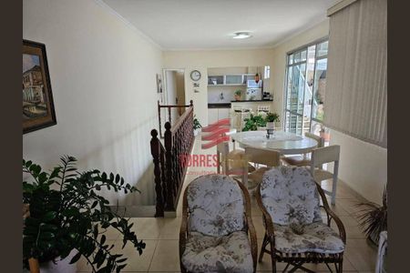 3_photo/94ce0244ff.3a657e6c3700b1e5-ATLAS-c68ff2b7-ec9e-455f-bb6e-0cf37b8efdd5.jpg de apartamento à venda com 3 quartos, 290m² em Ponta da Praia, Santos