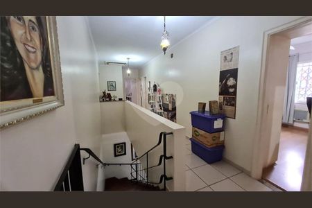 12_photo/94ce02460b.1c5ee5b12bdcf8f7-ATLAS-765678a5-60d2-48ac-bd46-bca4dafab6af.jpg de casa à venda com 4 quartos, 187m² em Aparecida, Santos