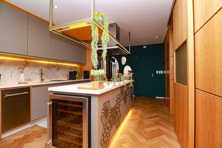 12_photo/94ce024661.f8a8c5ab85d14aac-ATLAS-8aa2e526-4fe7-426b-910b-86d614cbb3a0.jpg de apartamento à venda com 1 quarto, 107m² em Aparecida, Santos