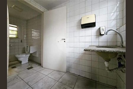 25_photo/94ce0246e5.cb4a3f4e1d4d223a-ATLAS-4efafea3-710e-40f2-ae02-cc9193f2601d.jpg de casa à venda com 3 quartos, 265m² em Aparecida, Santos