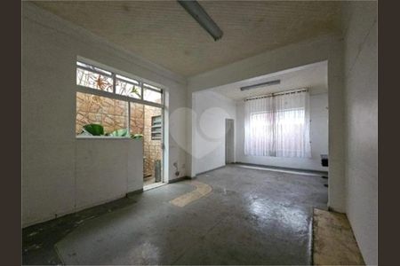 19_photo/94ce0246e5.cb4a3f4e1d4d223a-ATLAS-b8c9a231-af3c-4f6b-9496-e2d48bd3a834.jpg de casa à venda com 3 quartos, 265m² em Aparecida, Santos