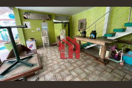 10_photo/94ce024735.1168d7f35de77434-ATLAS-d7e55833-0fae-43b2-9cbd-b4c6ed12bf38.jpg de casa à venda com 3 quartos, 240m² em Aparecida, Santos
