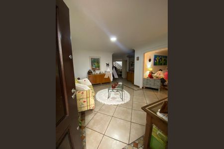 11_photo/94ce02475f.56f87905458f71eb-ATLAS-8d045b2d-9adc-47a8-8bf7-b7f69019776a.jpg de casa à venda com 5 quartos, 200m² em Aparecida, Santos