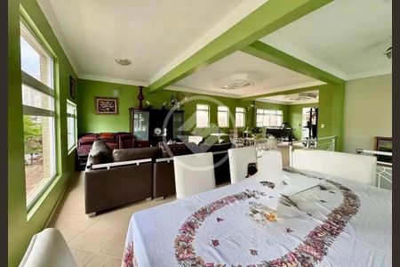 5_photo/94ce02475f.8ae1cb5ed2a1280b-ATLAS-cdf566ca-a86a-498e-8a6a-add7356ed73a.jpg de casa à venda com 6 quartos, 330m² em Aparecida, Santos