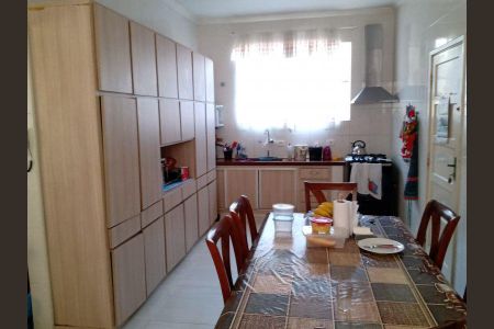 8_photo/94ce0247f3.719fbdc320448c84-ATLAS-a12991a8-e4bb-4d94-97f7-741d29df83f2.jpg de casa à venda com 2 quartos, 137m² em Aparecida, Santos