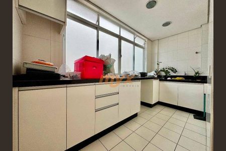 5_photo/94ce024953.0fca3daec1aa15fd-ATLAS-0ec51a3d-2e98-4860-b1f6-88a0a603a41d.jpg de casa à venda com 4 quartos, 262m² em Embaré, Santos