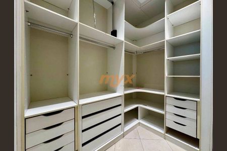 10_photo/94ce024953.0fca3daec1aa15fd-ATLAS-40e064e9-5bde-4e4f-8184-dcf6aee5da73.jpg de casa à venda com 4 quartos, 262m² em Embaré, Santos