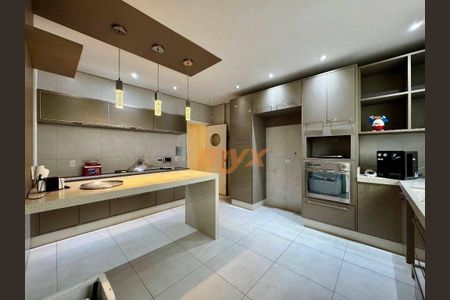 8_photo/94ce024953.0fca3daec1aa15fd-ATLAS-77035ae5-b8da-40bd-9f43-7d0d0b6ca018.jpg de casa à venda com 4 quartos, 262m² em Embaré, Santos