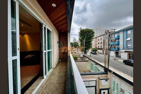 2_photo/94ce024953.0fca3daec1aa15fd-ATLAS-ea979bf3-fd94-44b3-b5dd-93321e2d5234.jpg de casa à venda com 4 quartos, 262m² em Embaré, Santos