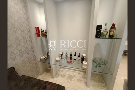 7_photo/94ce02497d.a9ad82c0a29b9a19-ATLAS-28a54faa-0fb3-4ab0-83ce-4517b37d68b4.jpg de casa à venda com 2 quartos, 212m² em Embaré, Santos