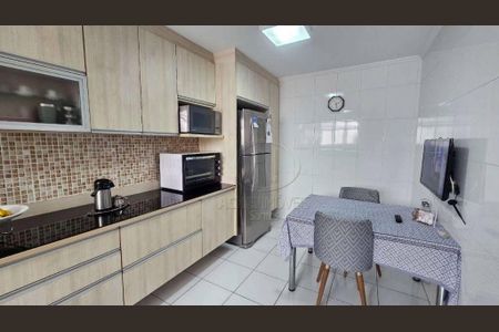 11_photo/94ce02497d.a9ad82c0a29b9a19-ATLAS-4c7f60e9-227e-4d8b-8b74-b70ec771861a.jpg de casa à venda com 3 quartos, 212m² em Embaré, Santos