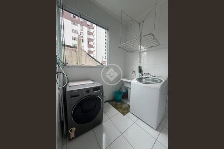 11_photo/94ce02497d.a9ad82c0a29b9a19-ATLAS-4cc78f29-10e2-4e36-914f-2e909cf4c739.jpg de casa à venda com 3 quartos, 212m² em Embaré, Santos