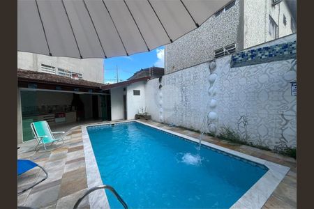 9_photo/94ce02498f.dfdc228916ed28bc-ATLAS-0fbcce69-ee6c-4d23-a05b-c20999ccf9c3.jpg de casa à venda com 4 quartos, 197m² em Embaré, Santos