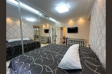 21_photo/94ce02498f.dfdc228916ed28bc-ATLAS-ba3f086d-09fe-4c5c-8d12-322a3bcf9235.jpg de casa à venda com 4 quartos, 197m² em Embaré, Santos