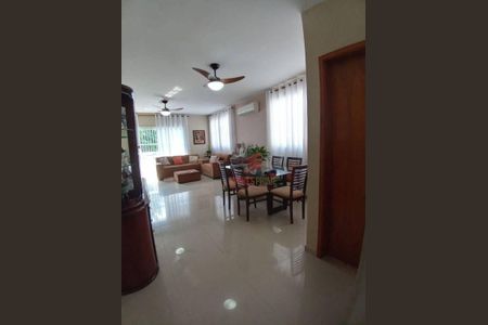 7_photo/94ce0249bf.19e03aecb237846c-ATLAS-7fd8a5d2-0663-4cab-a1d5-03344a4f5565.jpg de casa à venda com 6 quartos, 235m² em Embaré, Santos