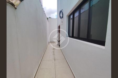 8_photo/94ce0249d5.526b8d0f117d2dc5-ATLAS-023201de-185e-4d10-8570-e790cd8a63bf.jpg de casa à venda com 2 quartos, 97m² em Embaré, Santos