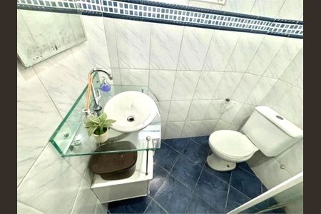 3_photo/94ce0249dd.20b4babb97b28f5b-ATLAS-11a1c8c8-44af-4dbd-b1dc-cd348114b24d.jpg de casa à venda com 3 quartos, 152m² em Embaré, Santos