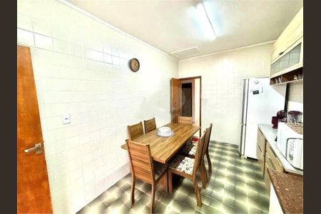 5_photo/94ce0249dd.20b4babb97b28f5b-ATLAS-1fefec0e-42d5-4ce9-be7e-32952e38be62.jpg de casa à venda com 3 quartos, 152m² em Embaré, Santos