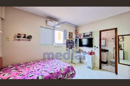 5_photo/94ce0249e3.0c545a3b42f8eb96-ATLAS-2c6f931f-3a88-40fd-9c08-3c749107e4e1.jpg de casa à venda com 5 quartos, 235m² em Embaré, Santos