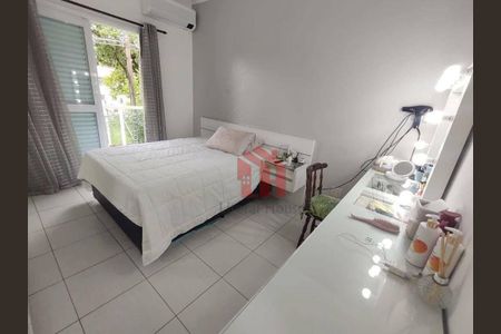 14_photo/94ce024a19.d61dcfdc02eaaf2d-ATLAS-116d957f-93c5-48d4-81f5-29b51a9da751.jpg de casa à venda com 4 quartos, 228m² em Aparecida, Santos