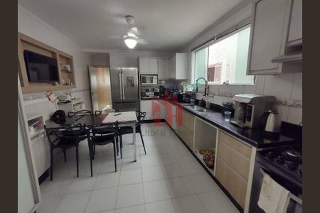 42_photo/94ce024a19.d61dcfdc02eaaf2d-ATLAS-2da907d8-7718-480a-bd09-9a15878d8371.jpg de casa à venda com 4 quartos, 228m² em Aparecida, Santos