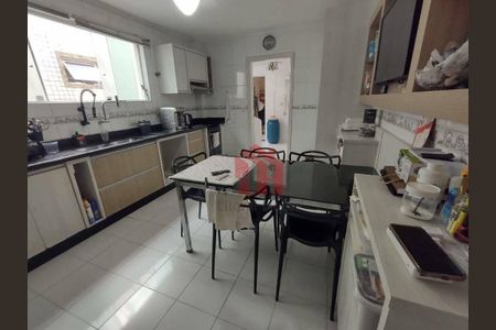 38_photo/94ce024a19.d61dcfdc02eaaf2d-ATLAS-acb383b1-a3e9-420b-9a57-cabe59d0a907.jpg de casa à venda com 4 quartos, 228m² em Aparecida, Santos