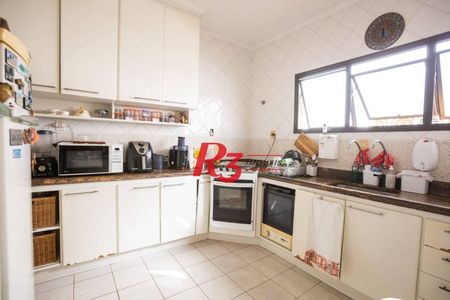 5_photo/94ce024a2d.c65db5d48a7541ba-ATLAS-22055fb1-66cd-4e07-aacb-d691d39dfc81.jpg de casa à venda com 3 quartos, 189m² em Embaré, Santos