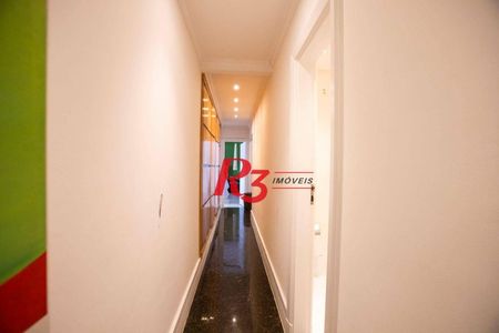 12_photo/94ce024a2d.c65db5d48a7541ba-ATLAS-461d2b77-0515-42a7-a3de-b448fd00c5f7.jpg de casa à venda com 3 quartos, 189m² em Embaré, Santos