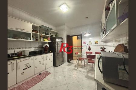 7_photo/94ce024a3f.82dfd85ef928e01e-ATLAS-0a2e8ae6-c326-4837-b351-4e68efc66d74.jpg de casa à venda com 3 quartos, 128m² em Aparecida, Santos