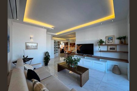 2_photo/94ce024a5b.ea9526a6cbcacfe9-ATLAS-09024419-0e13-4d5d-b8f2-4808166d19c7.jpg de apartamento à venda com 3 quartos, 173m² em Embaré, Santos