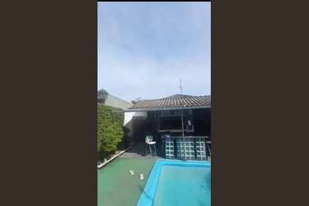 4_photo/94ce024ad1.82be18ad98973cde-ATLAS-afdd2eea-6984-4c3d-be99-b3cce4ce94ce.jpg de casa à venda com 3 quartos, 400m² em Macuco, Santos