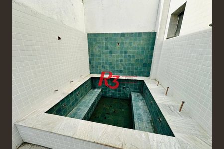 22_photo/94ce024b49.59abdc00308a7dc6-ATLAS-b7516e7a-5a7c-49fc-8b5d-0af2558b6f1b.jpg de casa à venda com 3 quartos, 206m² em Embaré, Santos