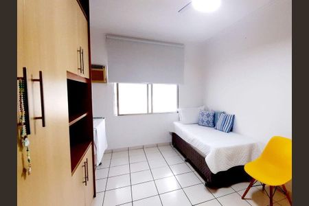 4_photo/94ce024b5b.1f85094cffd9cdaa-ATLAS-1c626102-3905-45d9-8d4d-45e8bf44c3f5.jpg de apartamento à venda com 2 quartos, 80m² em Embaré, Santos