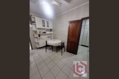 22_photo/94ce024b81.4e3448939070c790-ATLAS-94a086ef-6b53-4d95-a6dd-247f01c912d6.jpg de casa para alugar com 3 quartos, 120m² em Embaré, Santos