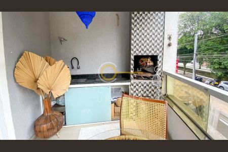 6_photo/94ce024bc7.f468b0c7bf094498-ATLAS-9bf39130-0cfb-48ed-907b-2ec8cd8e926d.jpg de casa à venda com 3 quartos, 130m² em Aparecida, Santos