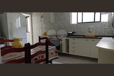 6_photo/94ce024bd3.2b7ed266e2b18a42-ATLAS-2cb7f109-3c39-4034-a9e2-c1ba2b64e025.jpg de casa à venda com 5 quartos, 217m² em Aparecida, Santos