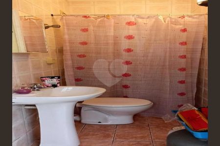 33_photo/94ce024bd3.2b7ed266e2b18a42-ATLAS-6f8d403c-4b2e-4a69-84cd-b6d6eff01a04.jpg de casa à venda com 5 quartos, 217m² em Aparecida, Santos