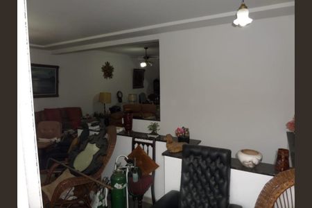 5_photo/94ce024bdb.8b238b2f56f58e8d-ATLAS-94357c9c-18bf-4e53-b8f3-4e9258cac6c4.jpg de casa à venda com 3 quartos, 280m² em Aparecida, Santos