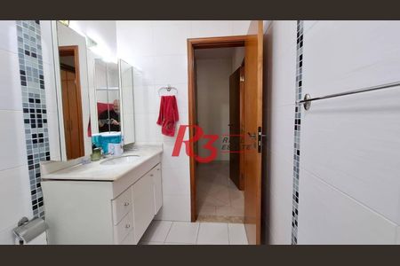 8_photo/94ce024c17.f9fd596f8c1c84e9-ATLAS-36fc3b40-3750-4358-bf3f-ce11bd6c0b51.jpg de casa à venda com 3 quartos, 161m² em Embaré, Santos