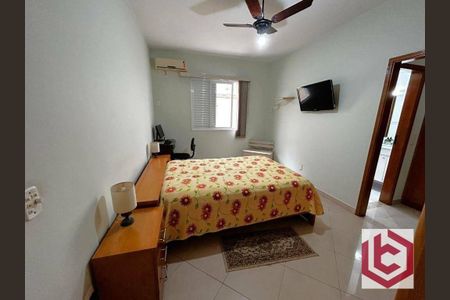 17_photo/94ce024c17.f9fd596f8c1c84e9-ATLAS-3b39cde9-e381-49f4-a584-ef6fc008d321.jpg de casa à venda com 3 quartos, 162m² em Embaré, Santos