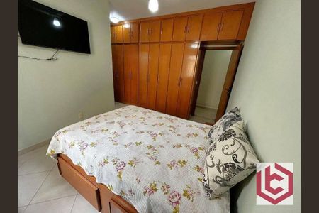 23_photo/94ce024c17.f9fd596f8c1c84e9-ATLAS-538f157d-e417-4566-80b6-9af80bca0cef.jpg de casa à venda com 3 quartos, 162m² em Embaré, Santos