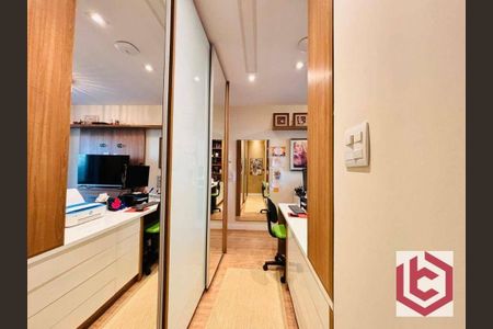 25_photo/94ce024c19.30b91f06c73dc23d-ATLAS-136cfeff-e194-4a8b-bfd9-c113754da03f.jpg de apartamento à venda com 3 quartos, 206m² em Embaré, Santos