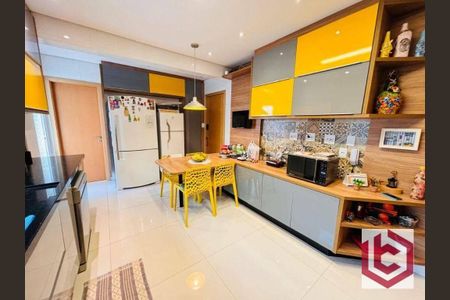 21_photo/94ce024c19.30b91f06c73dc23d-ATLAS-c5293b6e-79b2-4b1e-b068-a65e335d3dfa.jpg de apartamento à venda com 3 quartos, 206m² em Embaré, Santos