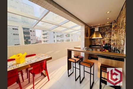 6_photo/94ce024c19.30b91f06c73dc23d-ATLAS-c8e88628-14bb-42f8-a9e7-8fd4c6883853.jpg de apartamento à venda com 3 quartos, 206m² em Embaré, Santos